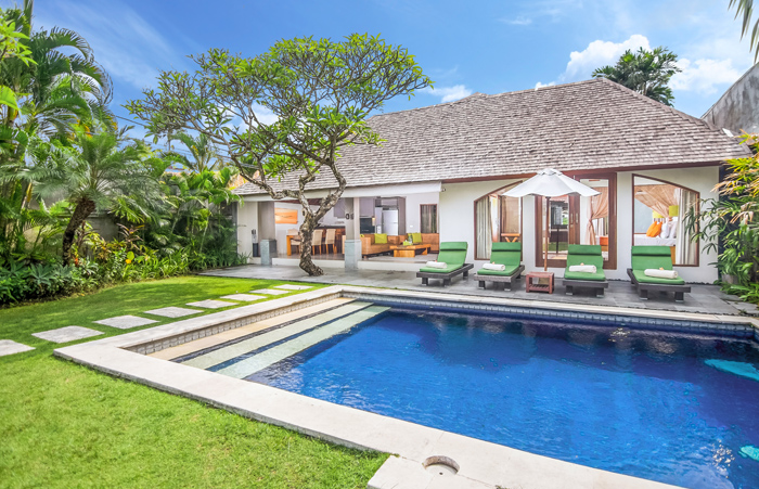 Serene Villas Bali holiday rentals at Seminyak's best address